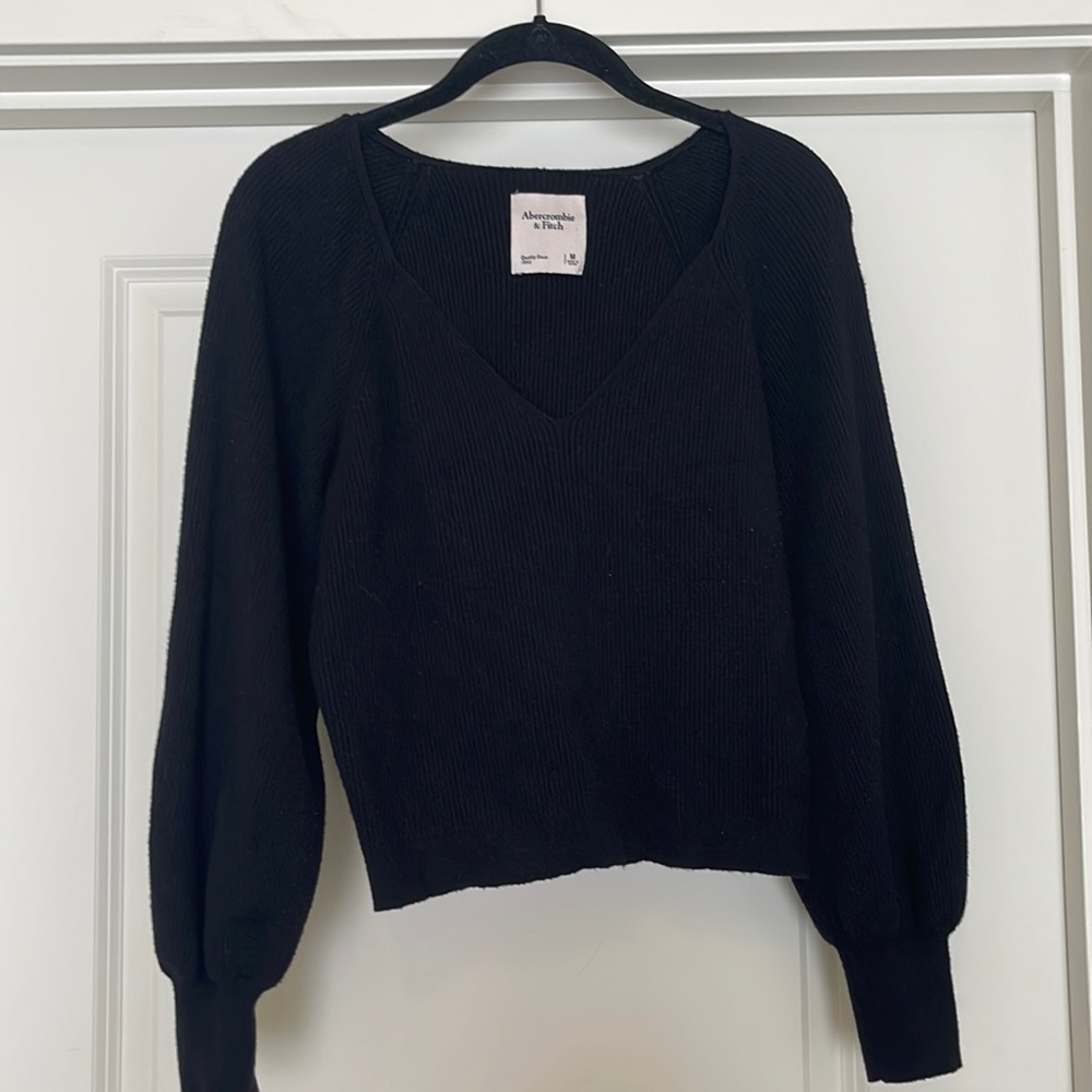 Abercrombie & Fitch Puff Sleeve Sweater